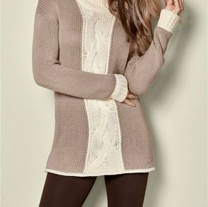 Venus Knitted sweater size small